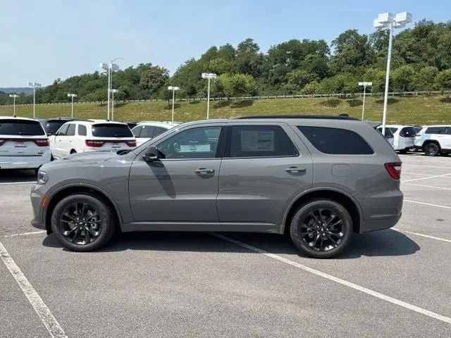 2026 Dodge Durango GT Plus AWD photo 4