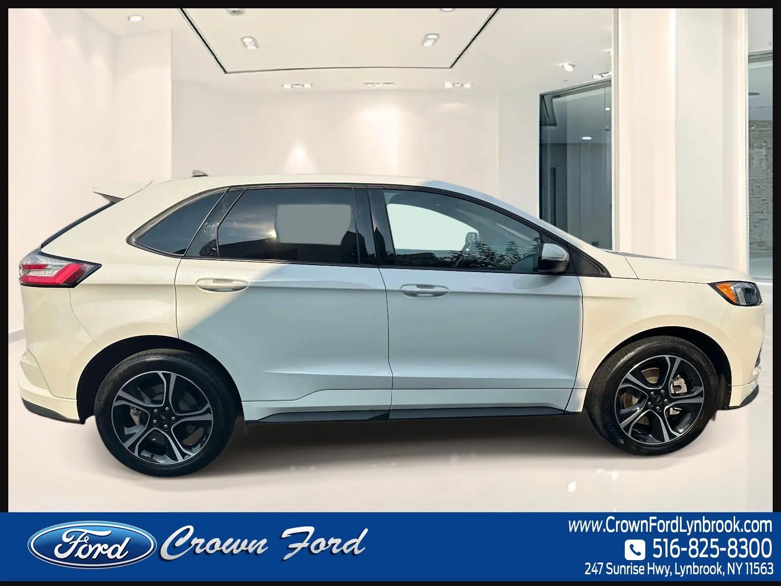 2023 Ford Edge ST AWD photo 5