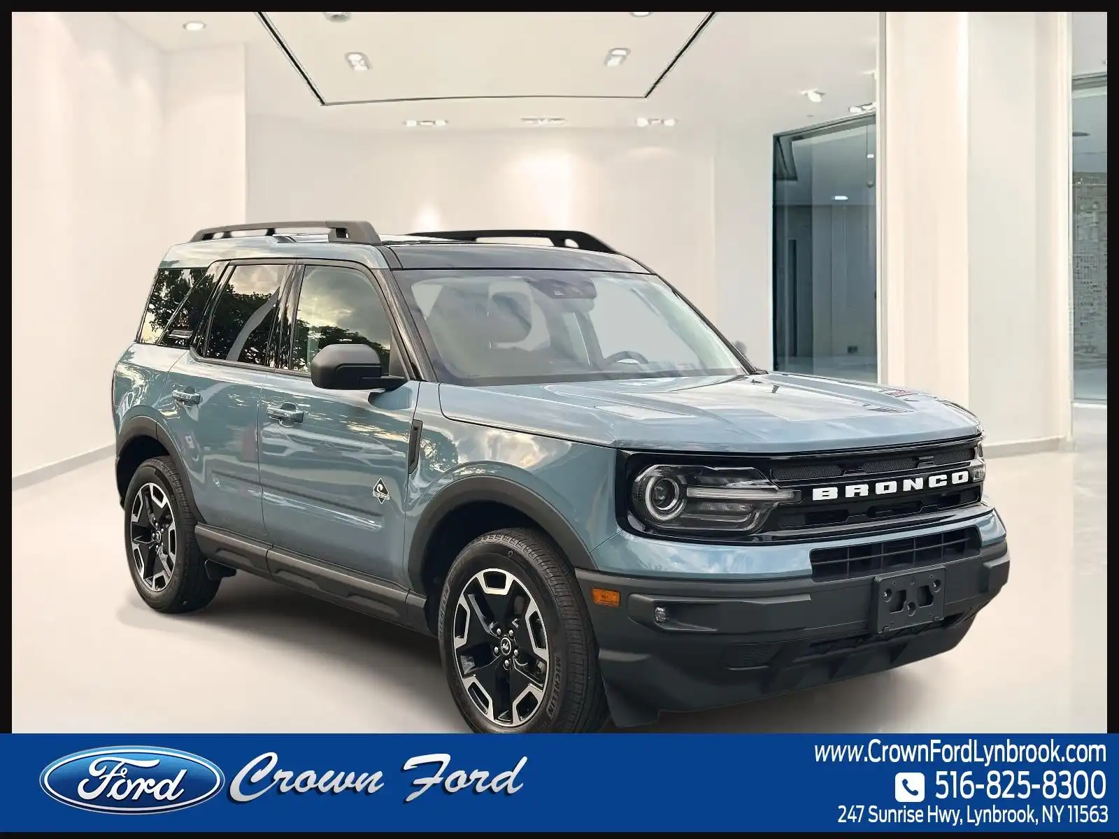 2023 Ford Bronco Sport Outer Banks 4X4's photo