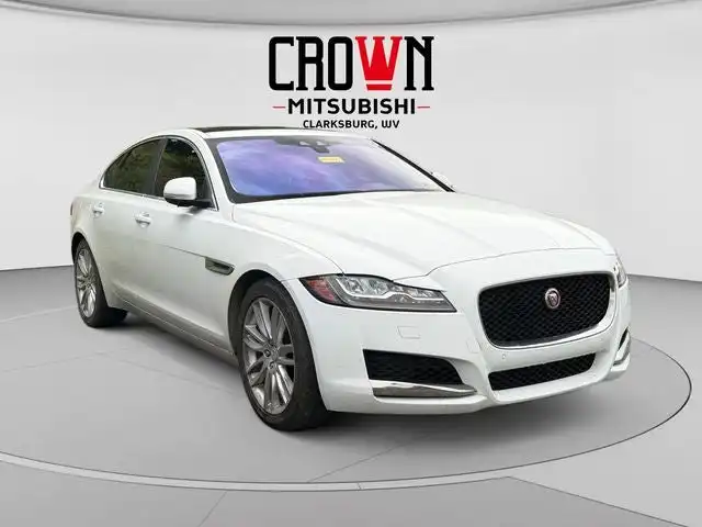 2016 Jaguar XF 35t AWD Prestige's photo