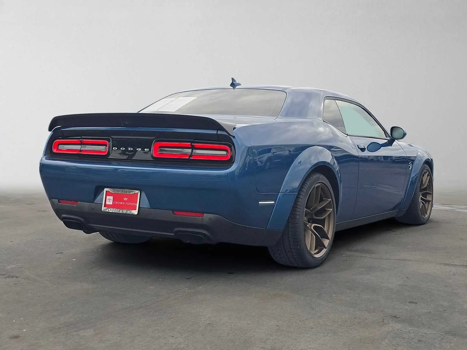 2020 Dodge Challenger SRT Hellcat Widebody photo 3