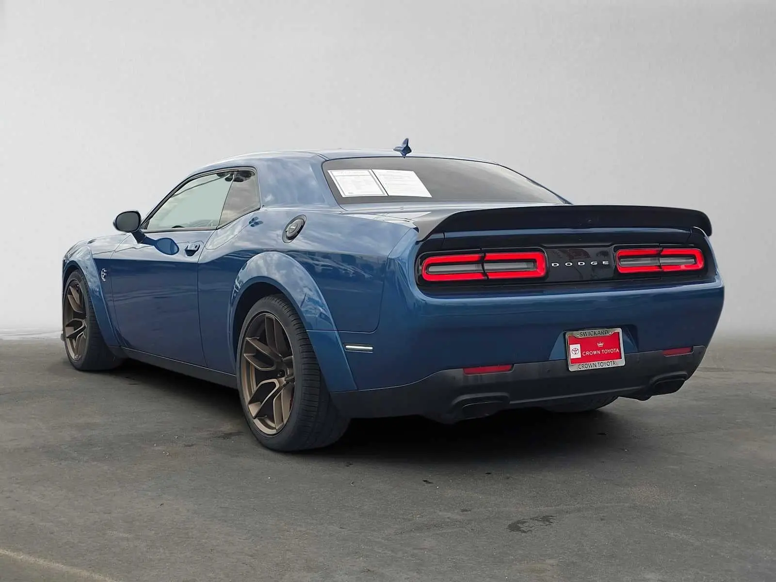2020 Dodge Challenger SRT Hellcat Widebody photo 5