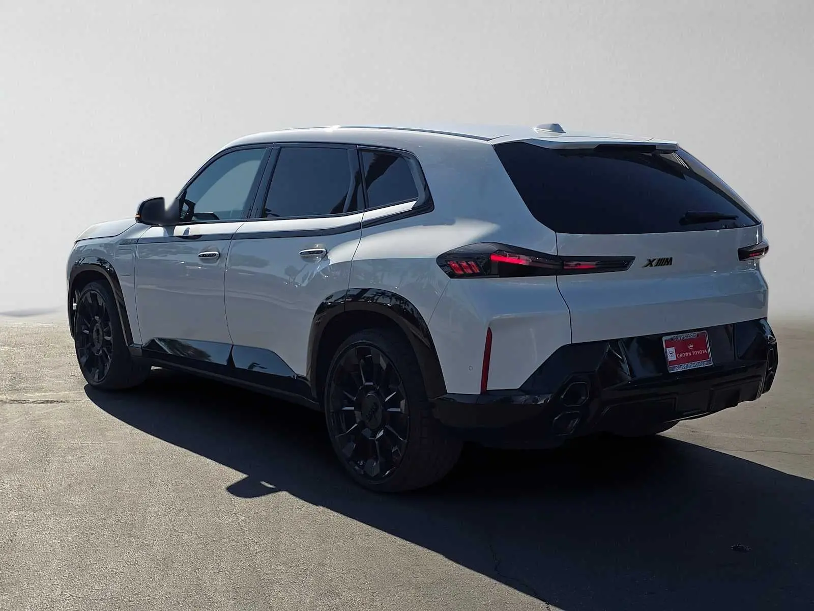 2025 BMW XM Base photo 5