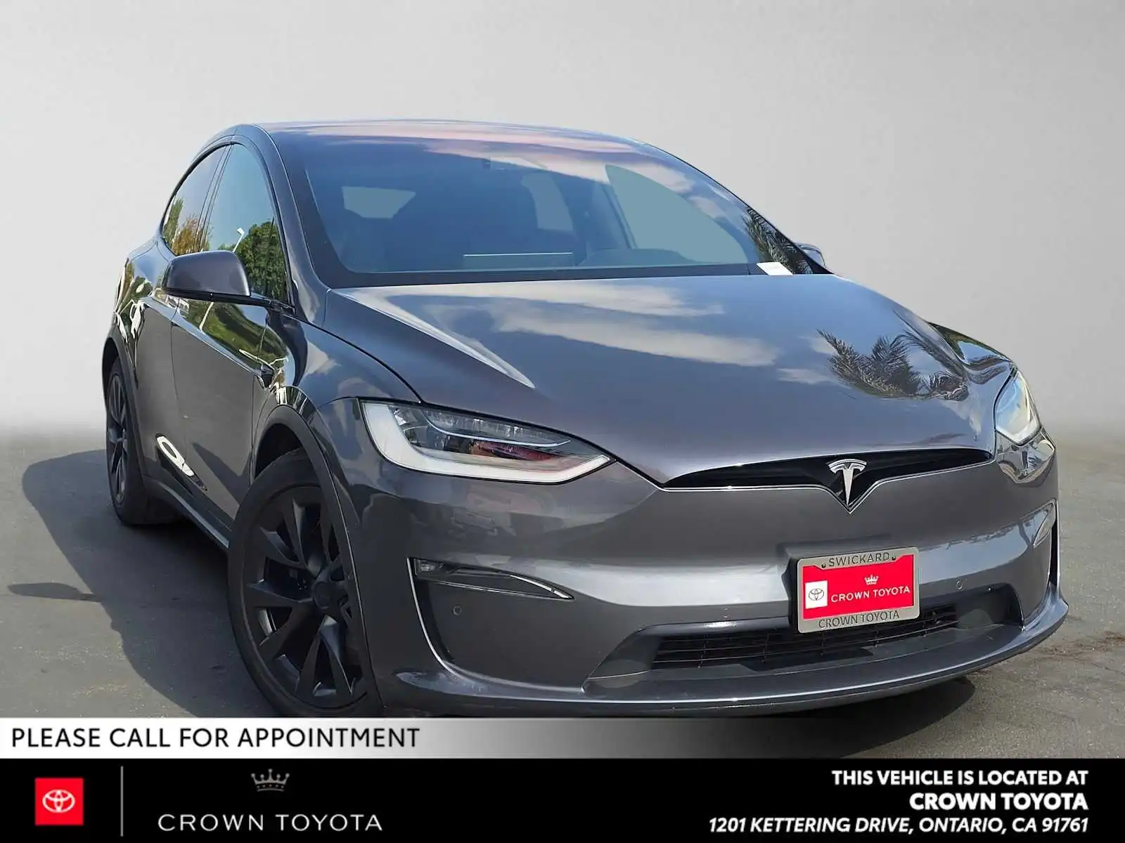 2022 Tesla Model X Long Range's photo