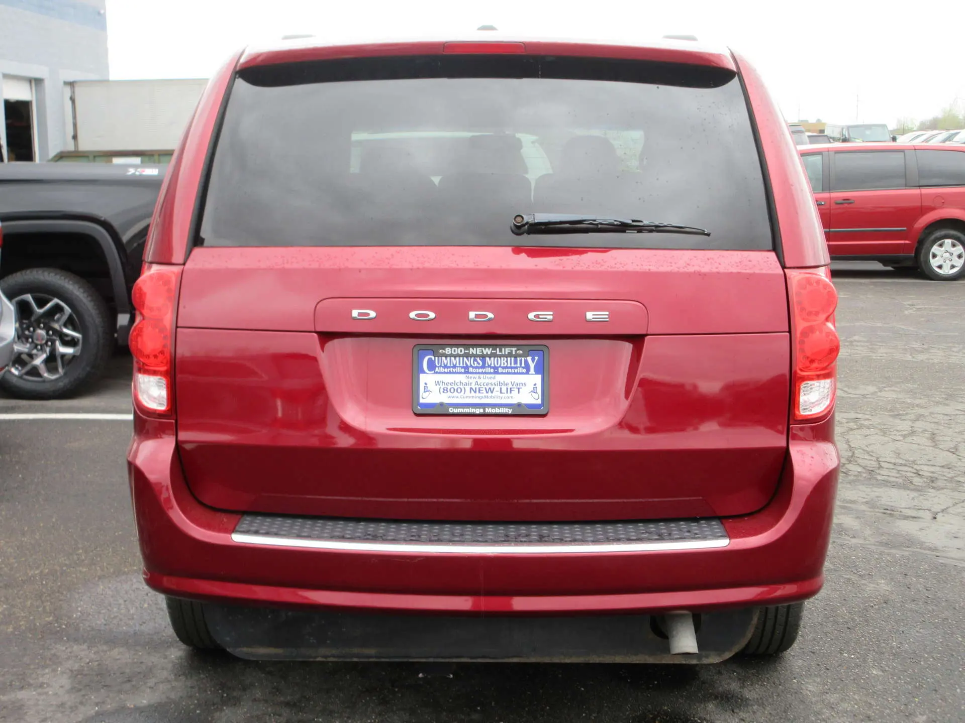 2015 Dodge Grand Caravan SXT Plus photo 5