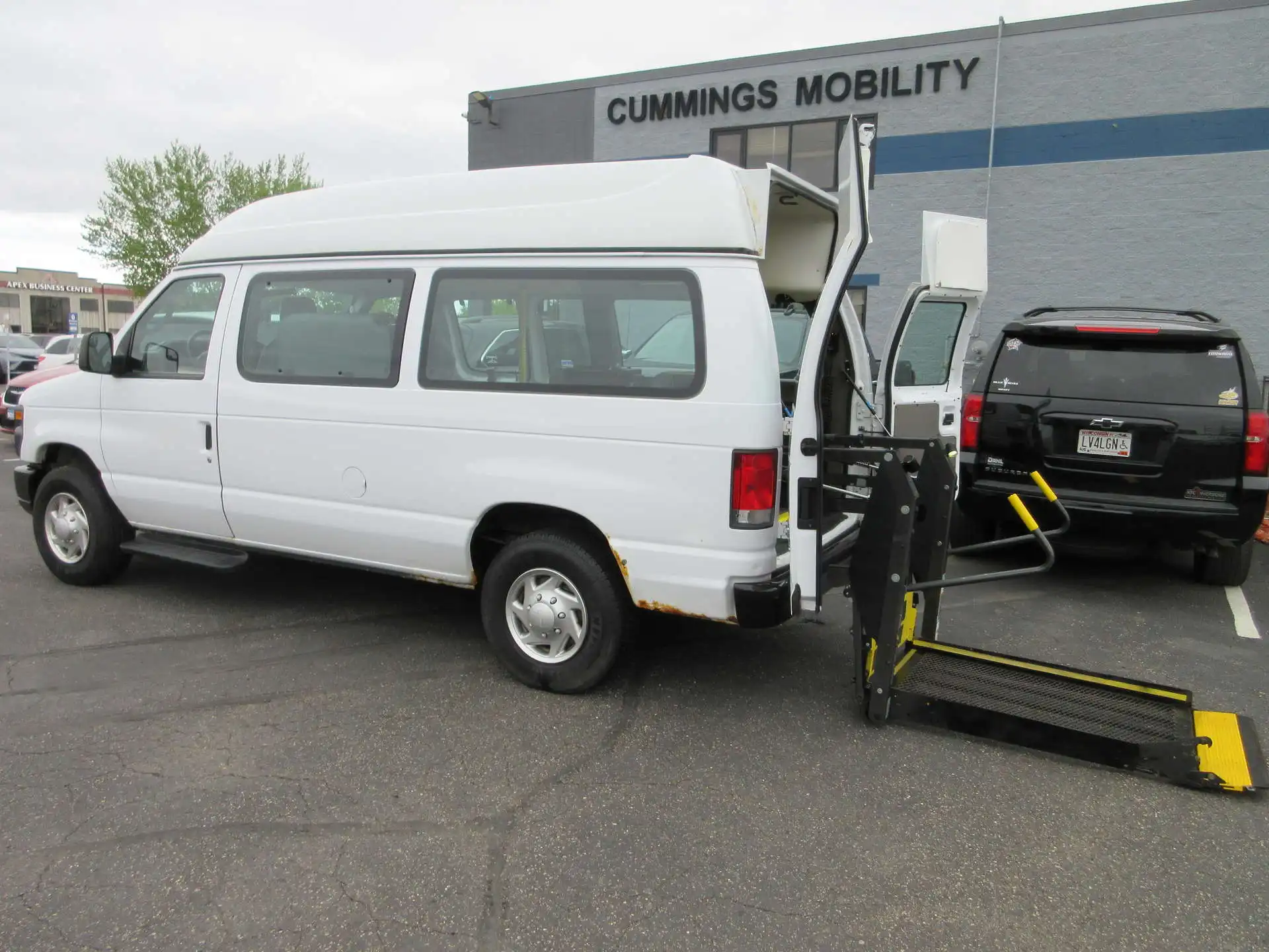 2013 Ford E-Series E-250 Van's photo