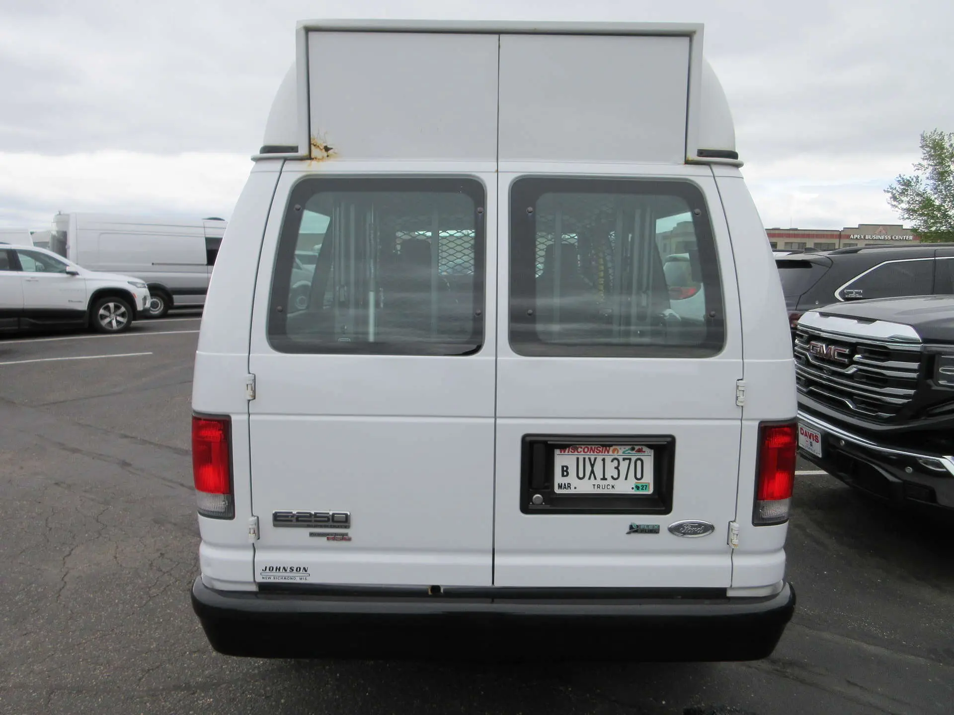 2013 Ford E-Series E-250 Van photo 5