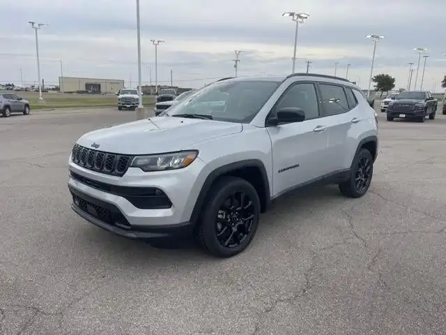 2026 Jeep Compass Altitude Special Edition 4X4's photo