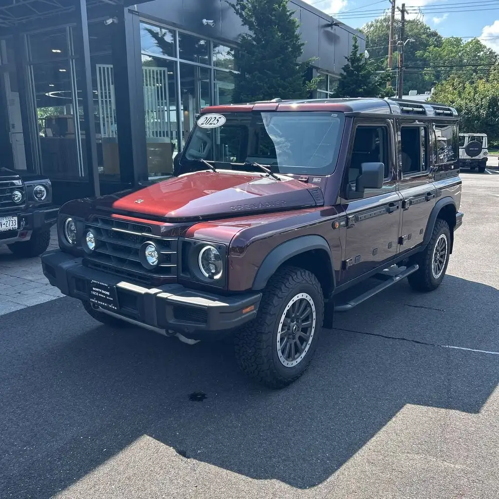 2025 INEOS Grenadier Fieldmaster Edition's photo