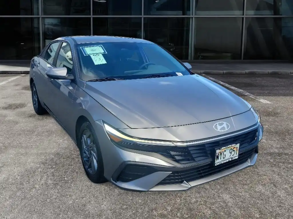 2024 Hyundai Elantra 2.0 SEL IVT's photo