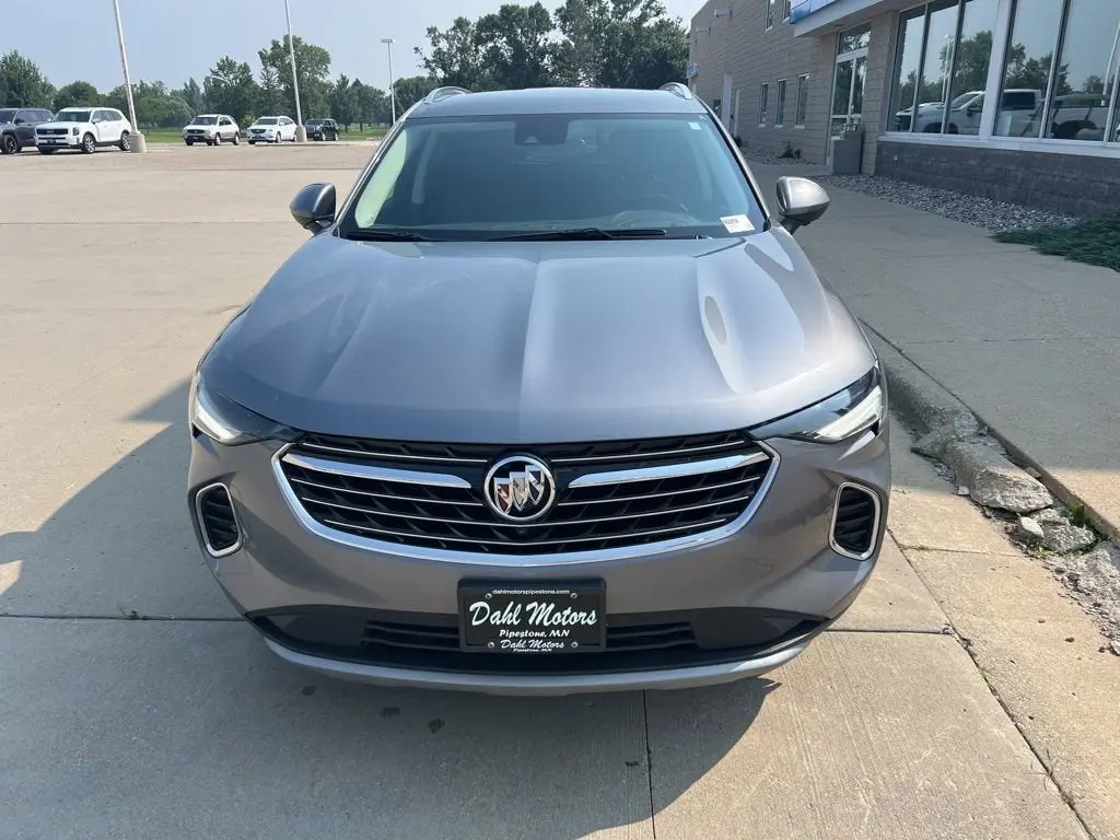 2021 Buick Envision Essence AWD photo 3