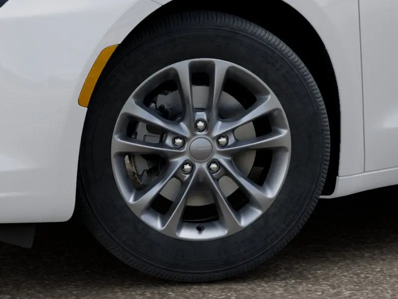 2027 Chrysler Pacifica Select photo 4
