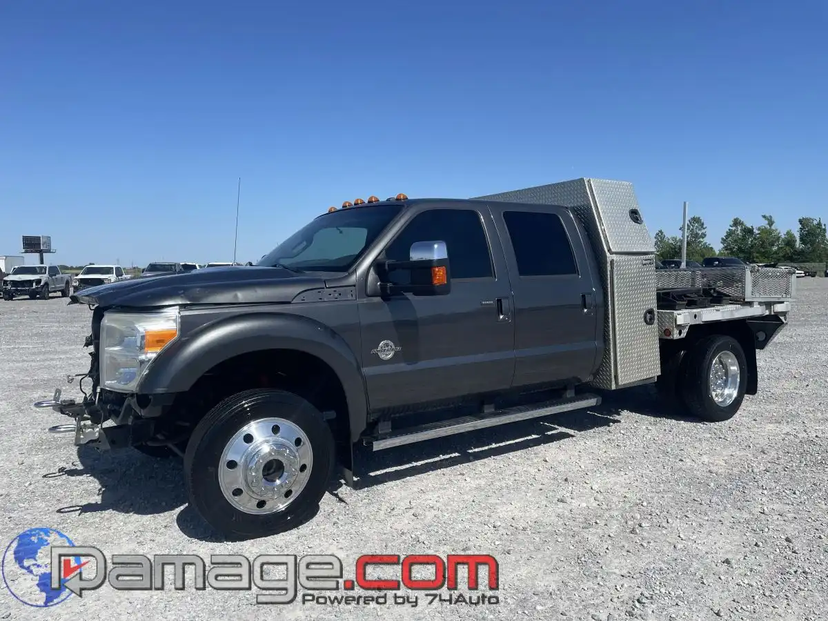 2016 Ford F-450 Lariat 4x4 Crew Cab 8' Box DRW's photo