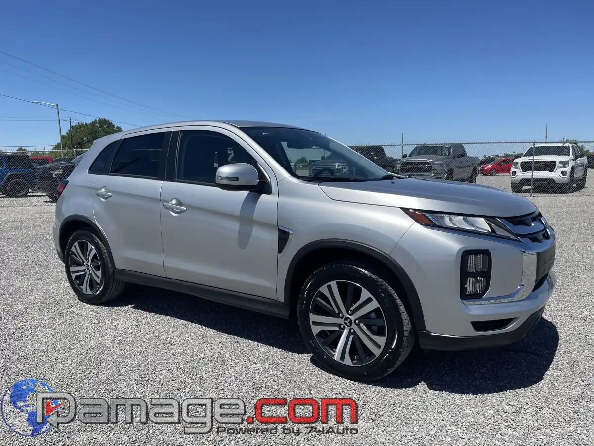 2025 Mitsubishi Outlander Sport 2.0 SE AWC CVT's photo