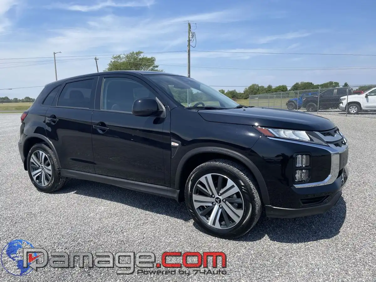 2025 Mitsubishi Outlander Sport 2.0 ES AWC CVT's photo