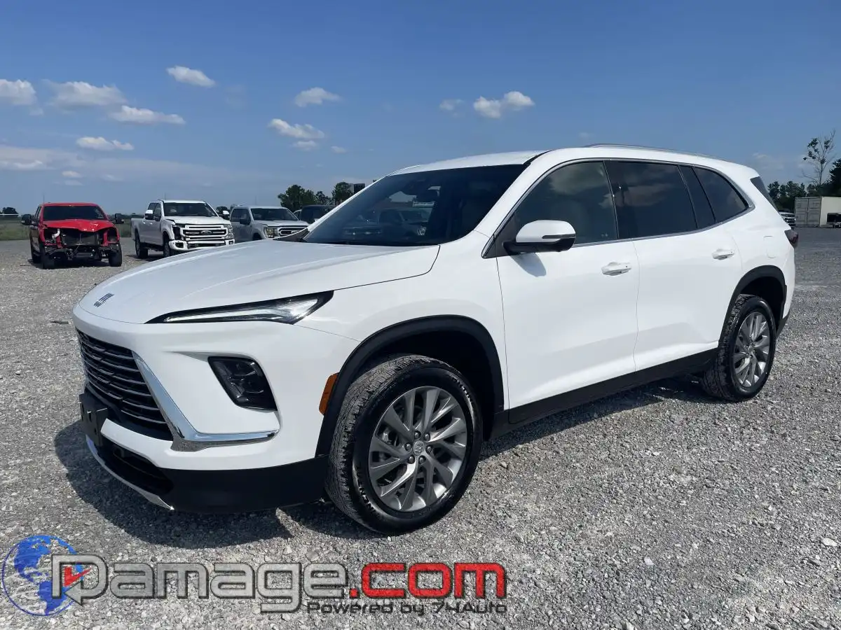 2025 Buick Enclave Preferred AWD's photo