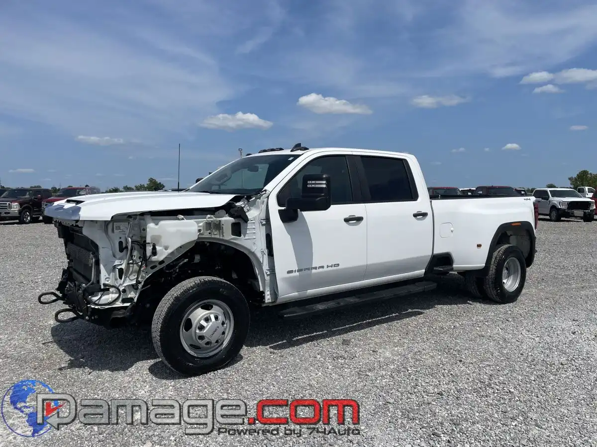 2025 GMC Sierra 4WD Crew Cab Long Box DRW Pro's photo