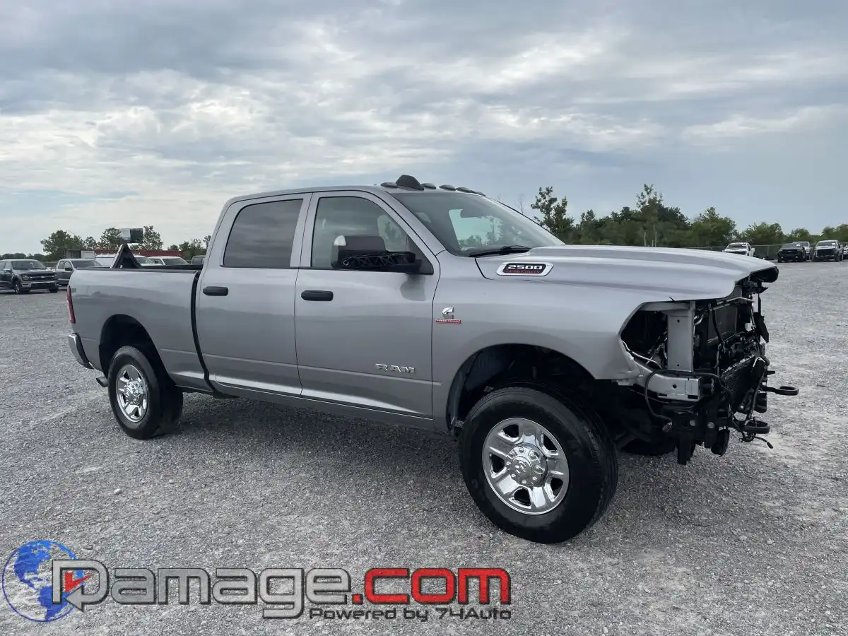 2022 RAM 2500 Tradesman 4X4 Crew Cab SWB's photo