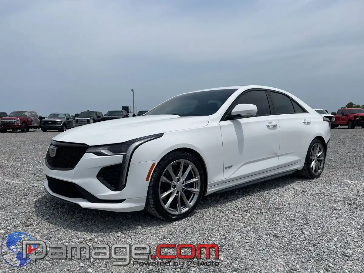 2020 Cadillac CT4 V-Series's photo