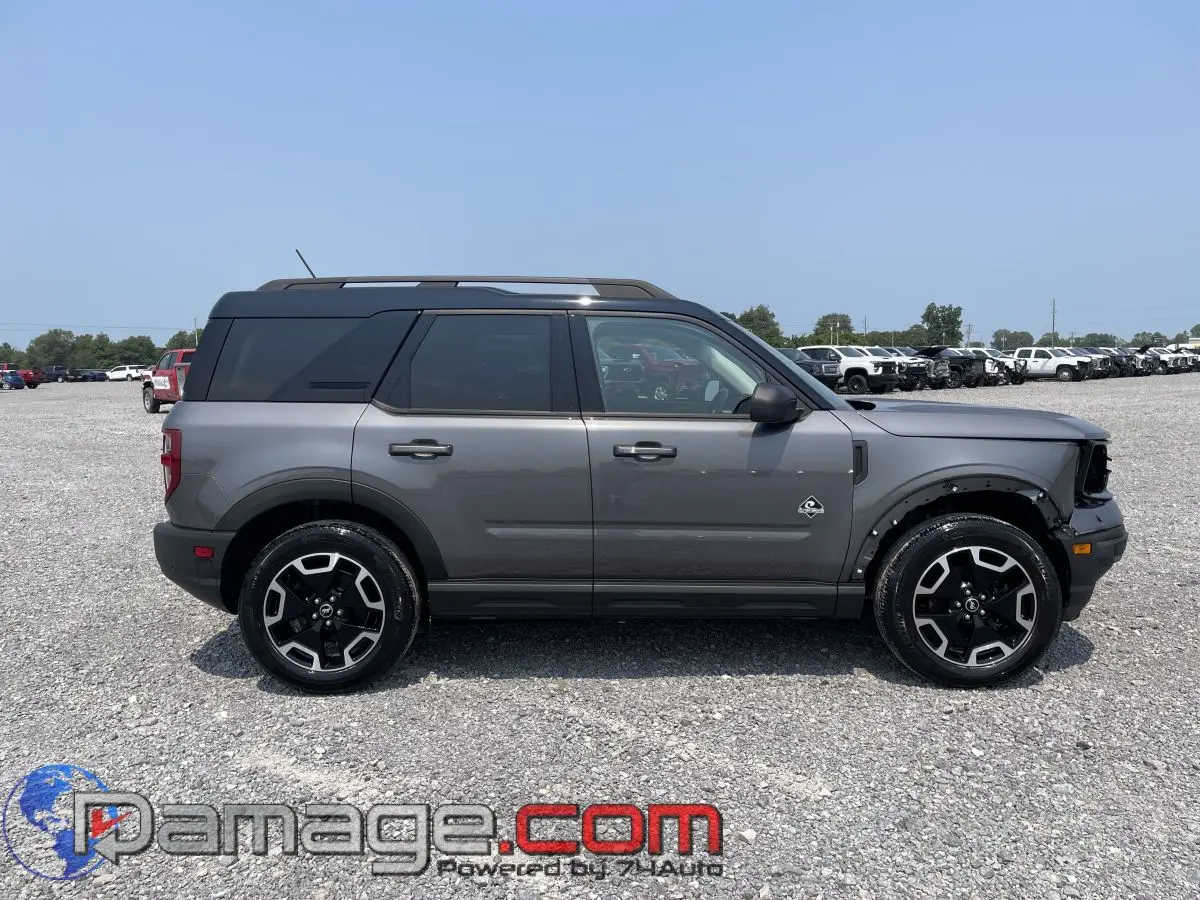 2021 Ford Bronco Sport Outer Banks 4X4 photo 4