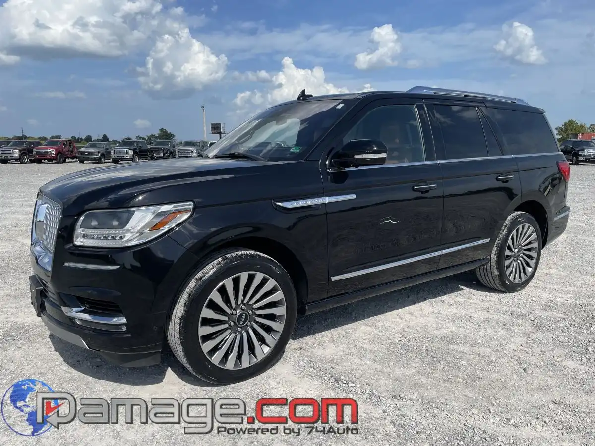 2020 Lincoln Navigator Reserve 4WD's photo