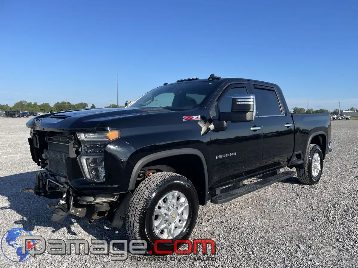 2022 Chevrolet Silverado HD LTZ 4WD Crew Cab Standard Box's photo