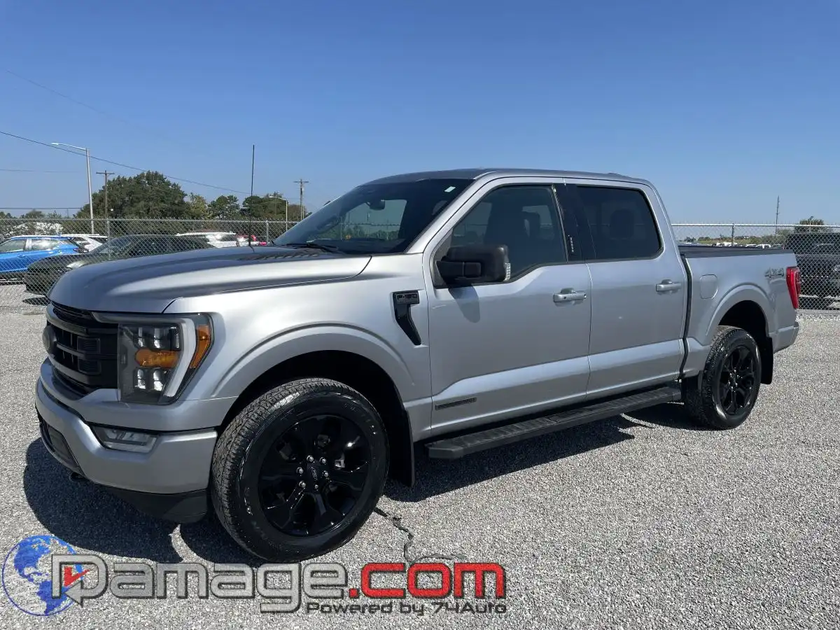 2023 Ford F-150 XLT 4WD SuperCrew 5-1/2' Box's photo