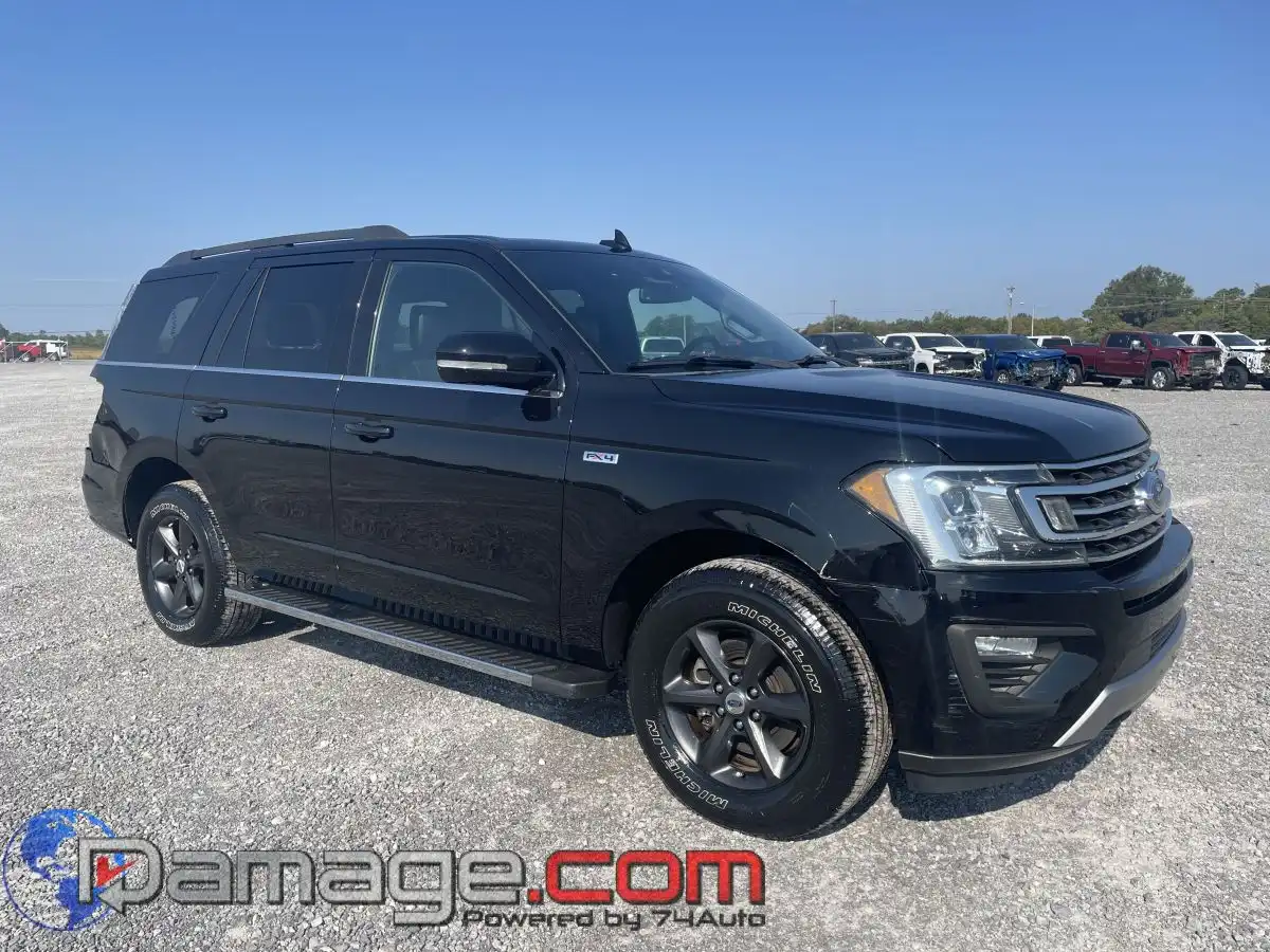 2018 Ford Expedition XLT 4WD's photo