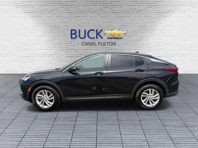 2025 Buick Envista Preferred's photo