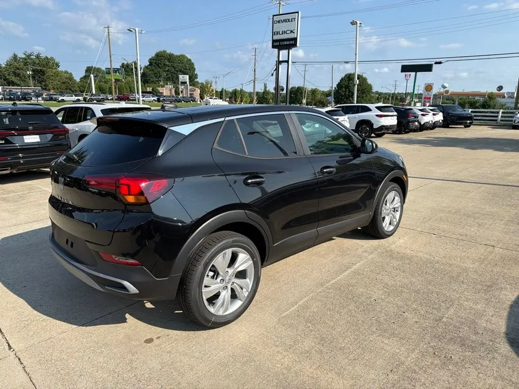 2026 Buick Encore GX Preferred photo 3