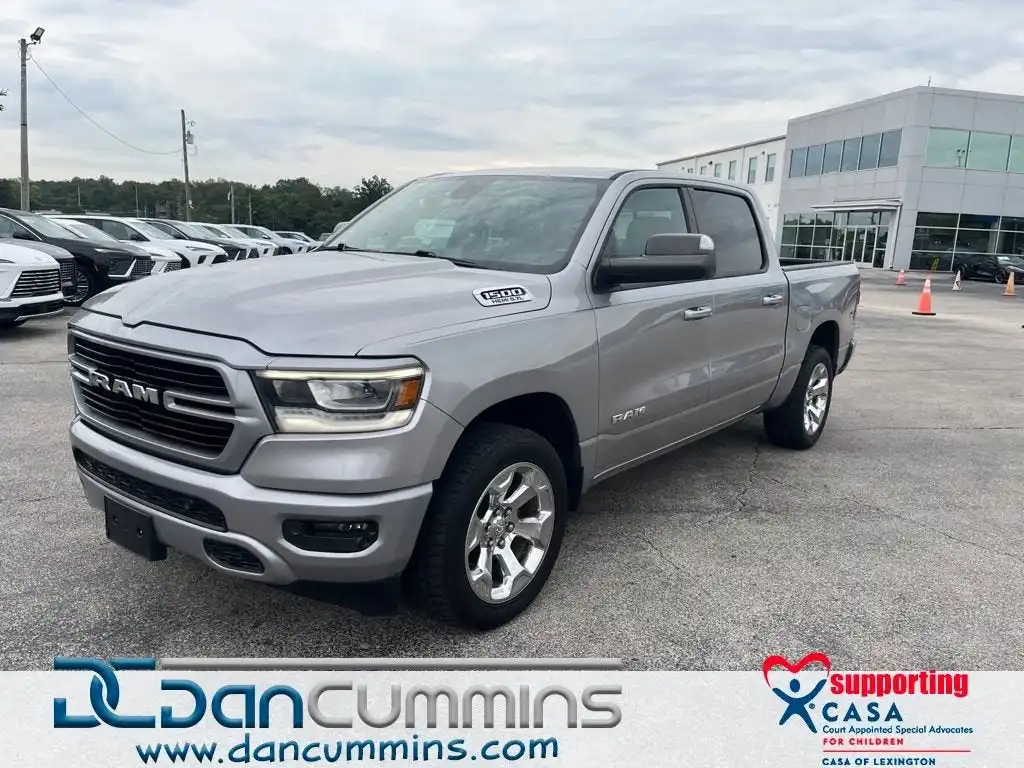 2019 RAM 1500 Big Horn/Lone Star 4WD Crew Cab 5'7's photo