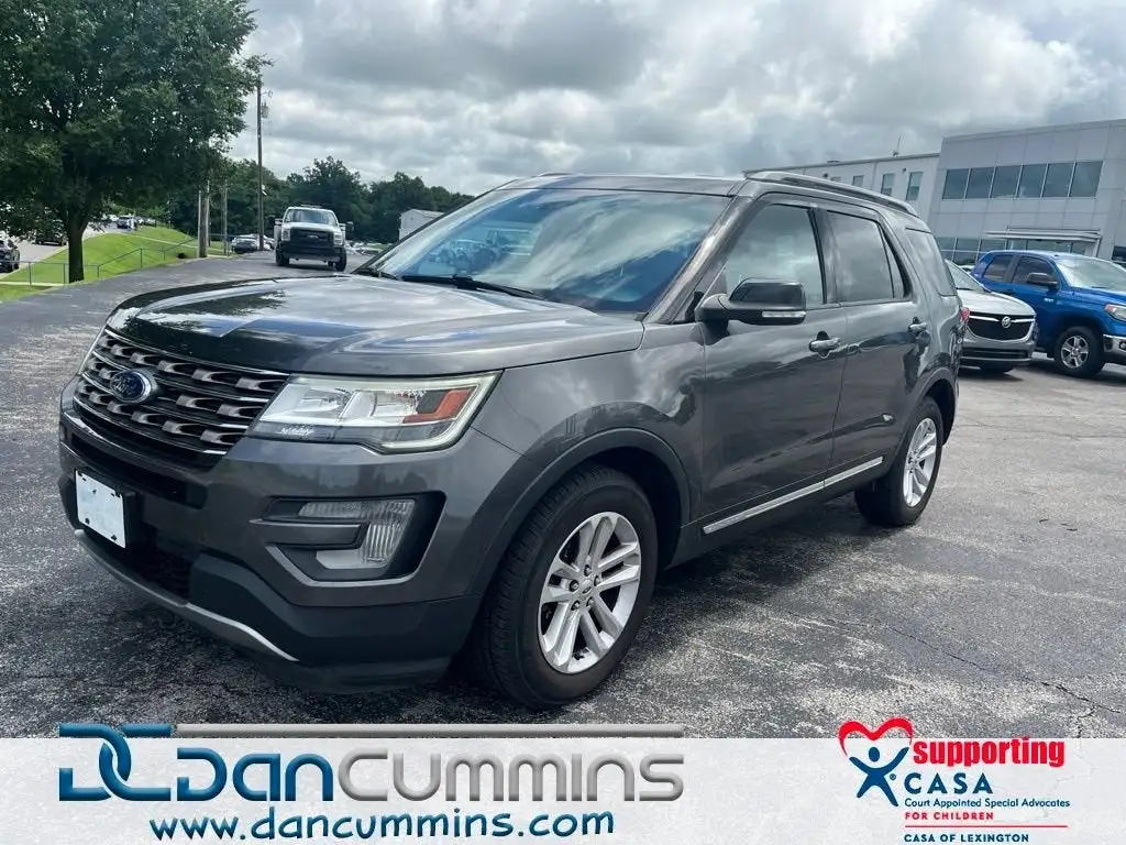 2017 Ford Explorer XLT FWD's photo
