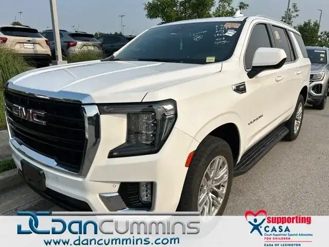 2022 GMC Yukon 4WD SLE's photo