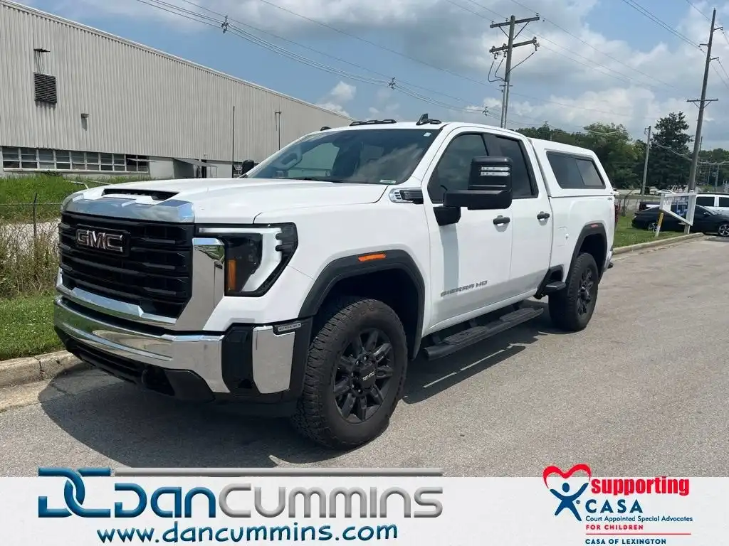 2024 GMC Sierra 4WD Double Cab Standard Box Pro's photo