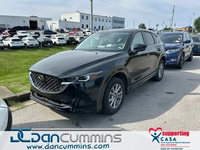 2025 Mazda CX-5 S Preferred package Auto AWD's photo