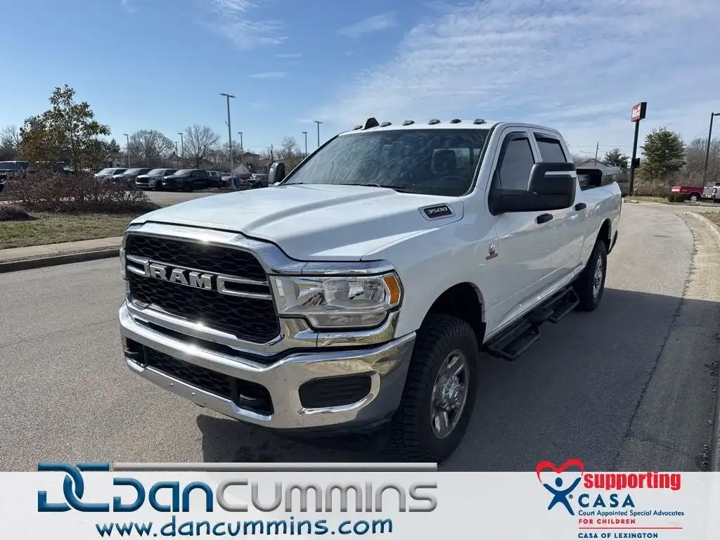 2024 RAM 3500 Tradesman 4X4 Crew Cab SWB's photo