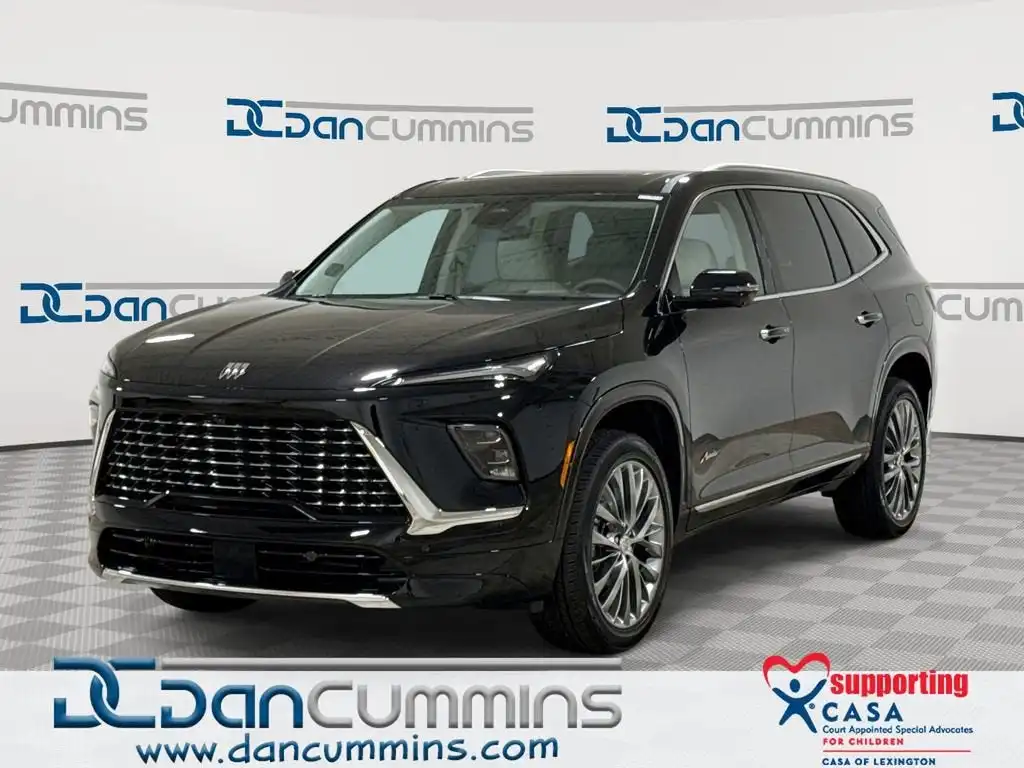 2026 Buick Enclave Avenir AWD's photo