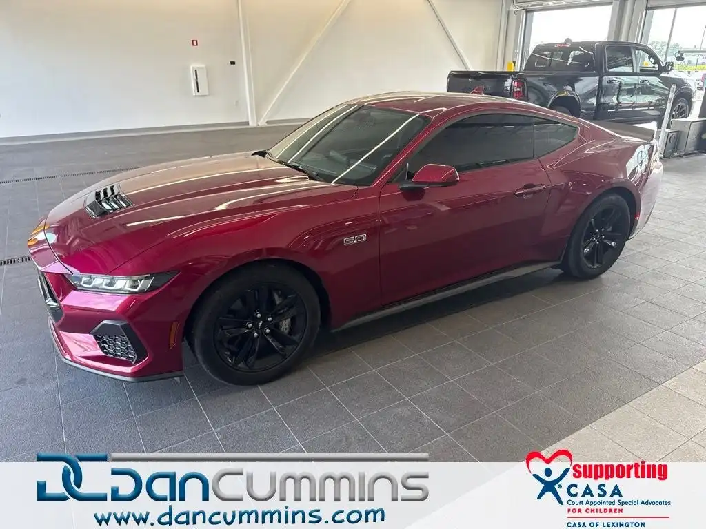 2025 Ford Mustang GT Fastback's photo