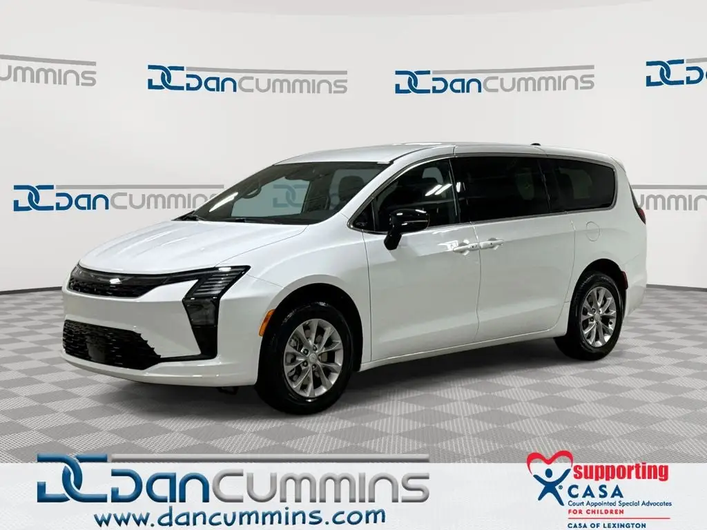 2027 Chrysler Pacifica Select AWD photo 1