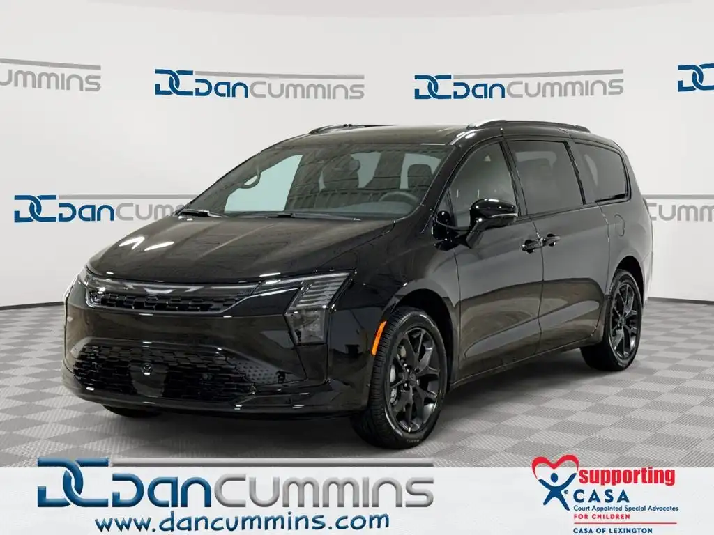 2027 Chrysler Pacifica Limited AWD's photo