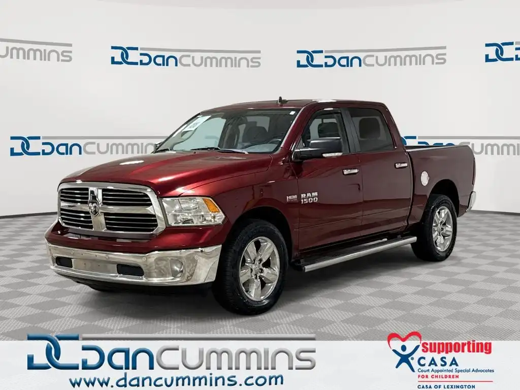 2016 RAM 1500 Big Horn 4x4 Crew Cab 5'7's photo