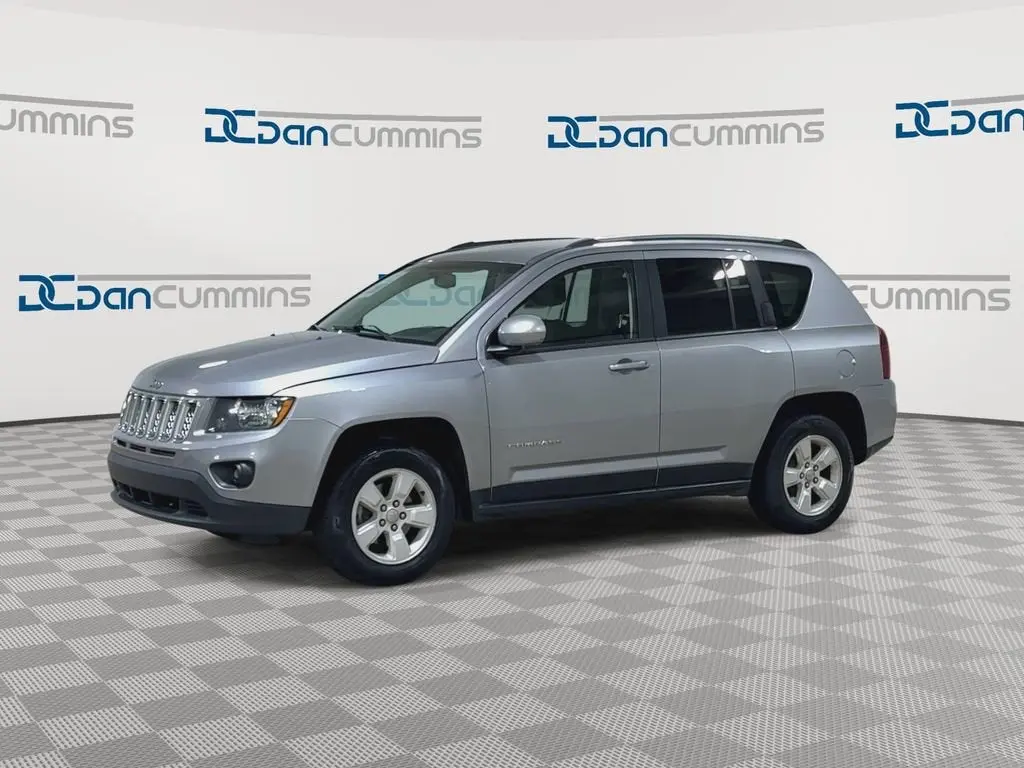 2016 Jeep Compass Latitude photo 4