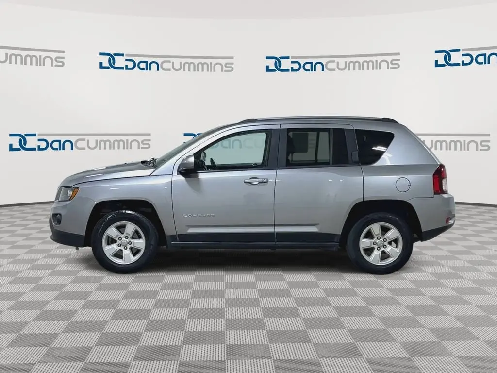2016 Jeep Compass Latitude photo 5