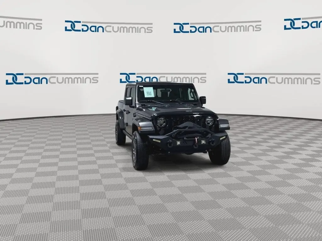 2021 Jeep Gladiator WILLYS photo 3