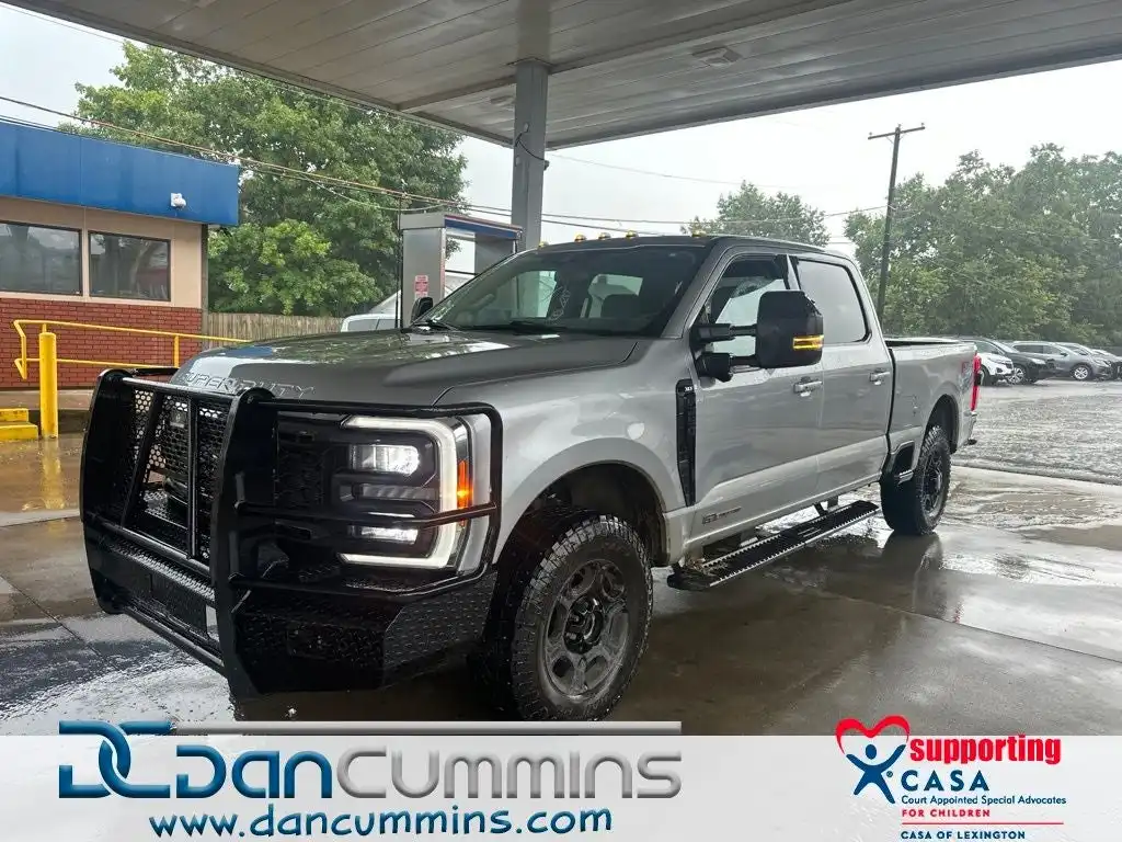 2023 Ford F-250 XLT 4x4 Crew Cab 6-3/4' Box's photo