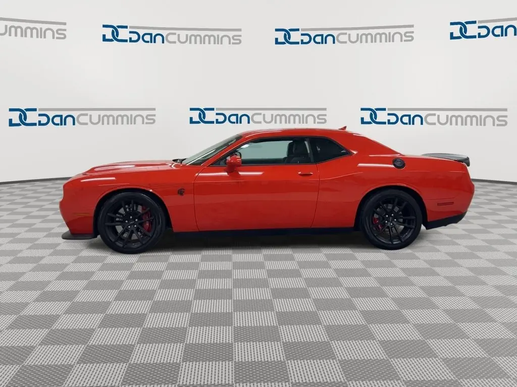 2023 Dodge Challenger SRT Hellcat Jailbreak Auto photo 5