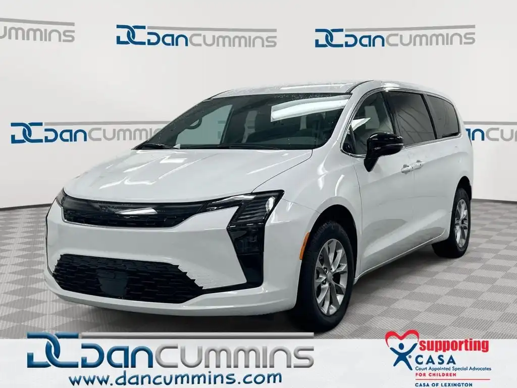2027 Chrysler Pacifica Select AWD's photo