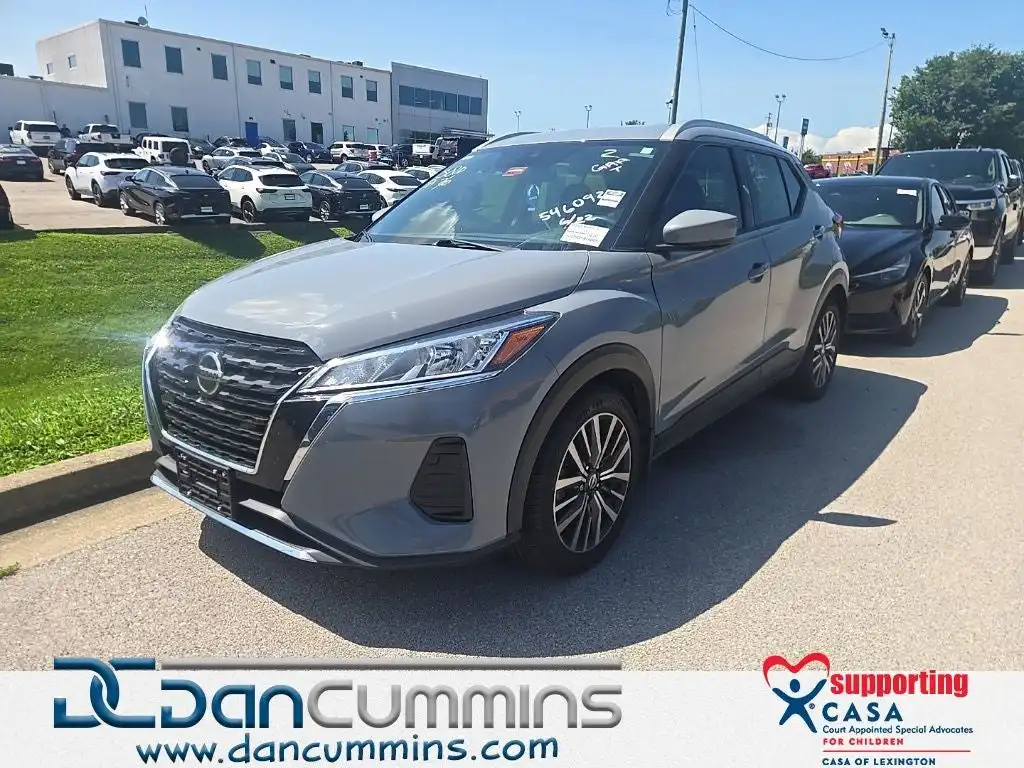 2021 Nissan Kicks 1.6 SV's photo