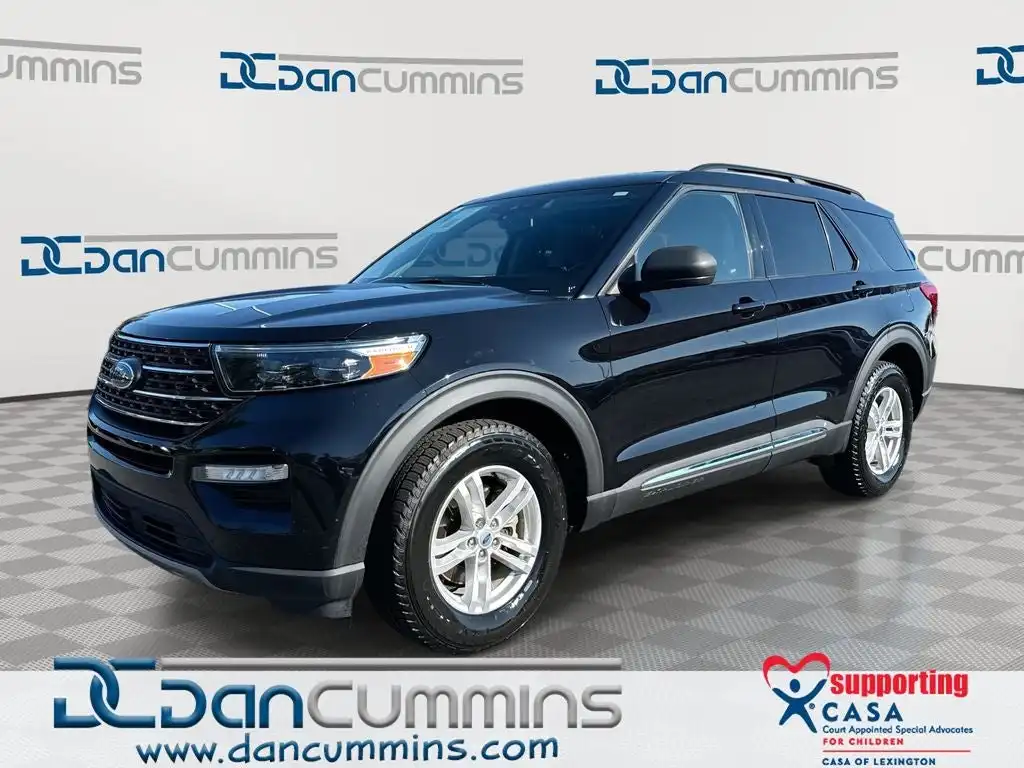 2022 Ford Explorer XLT 4WD's photo