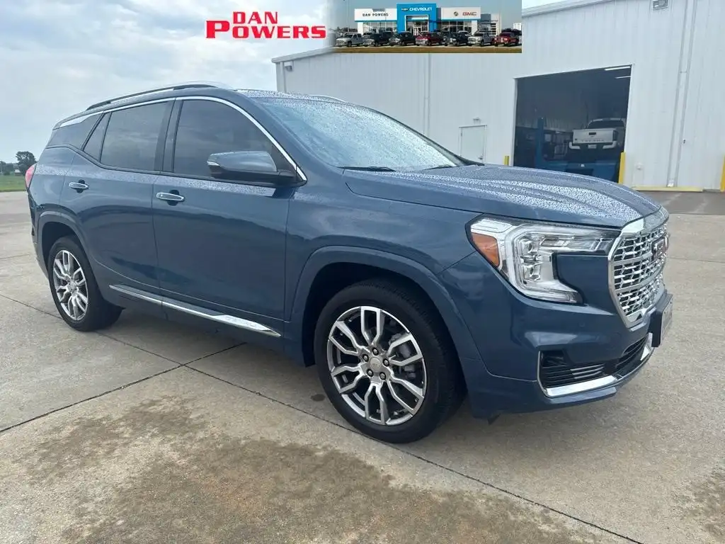 2024 GMC Terrain Denali AWD's photo